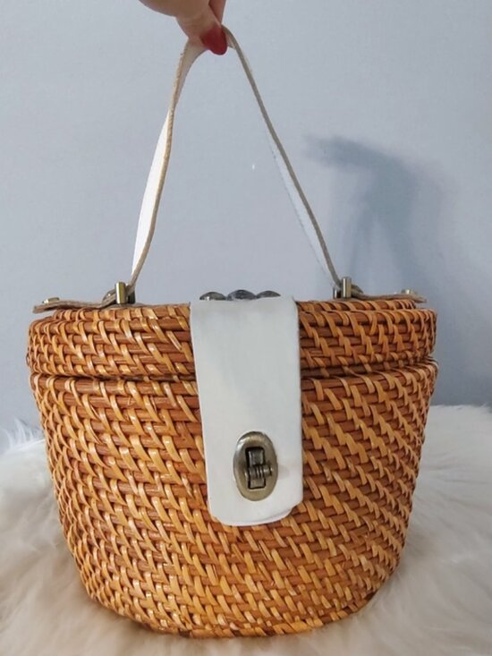 Patricia Nash Handbags - Patricia Nash Caselle rattan wicker basket bag turn lock EUC